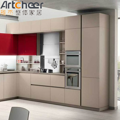 Buy Customized Color Kitchen Cabinets Solid Wood Assemble Laminated Vantage Design at Fair online manufacture