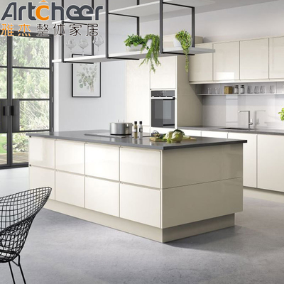 Buy Wood Melamine Modern Furniture Kitchen Cabinet with E1 or ECO Friendly Material Grade online manufacture