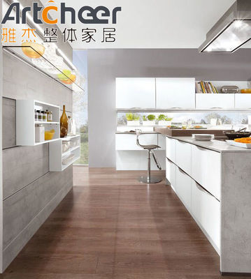 White Solid Wood L Shape Kitchen Cabinets with WPC Pantry Storage ...